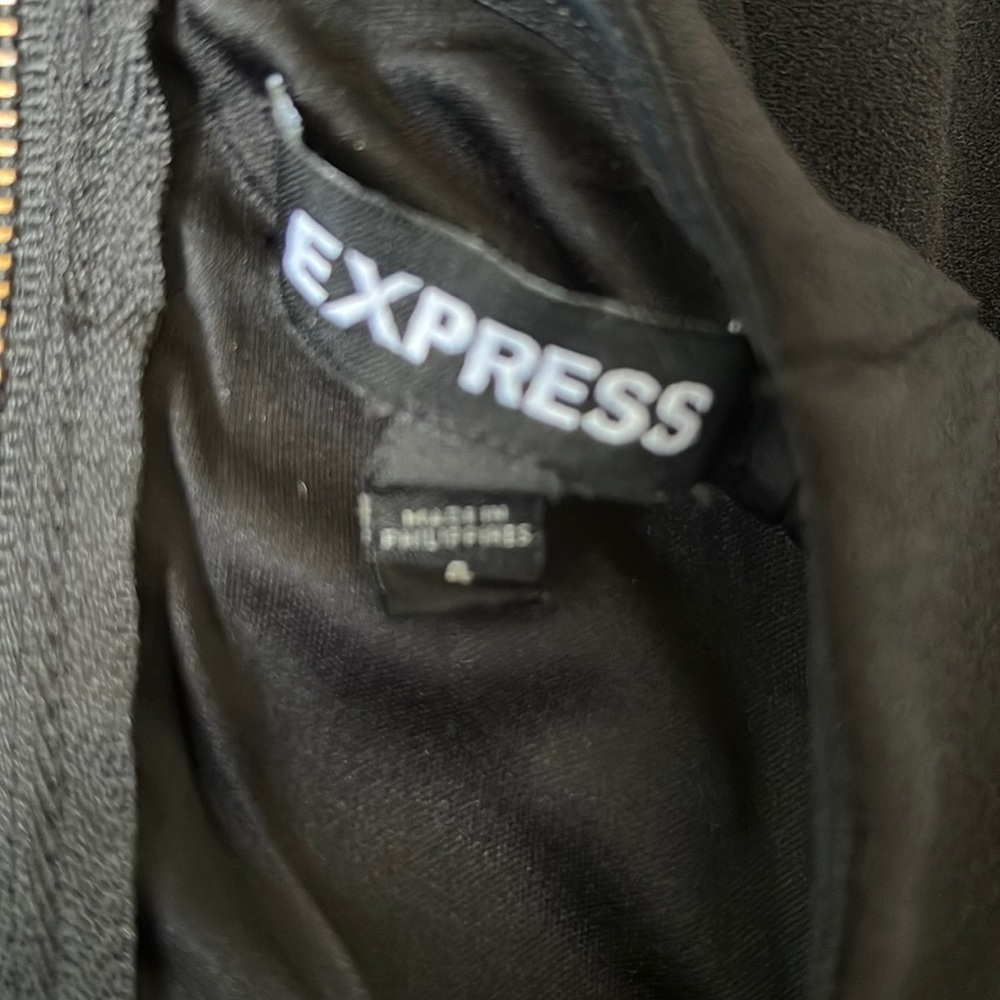 Express Jumpsuit - Picture 3 of 4